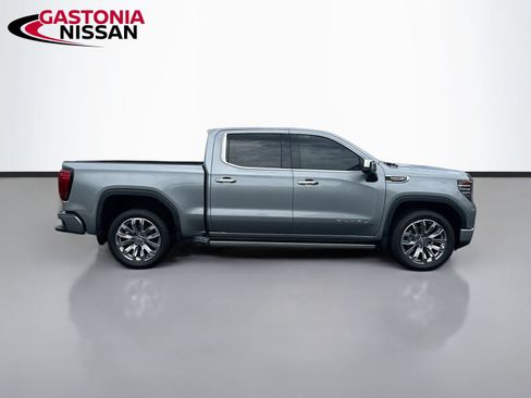 Used 2024 GMC Sierra 1500 Denali AWD/4WD image 10