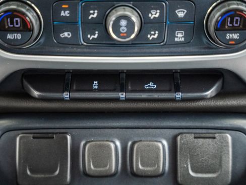 Used 2018 GMC Sierra 1500 SLE w/ Max Trailering Package AWD/4WD image 28
