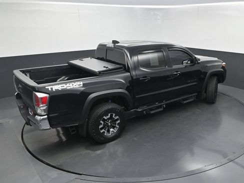 Used 2021 Toyota Tacoma TRD Off-Road AWD/4WD image 34