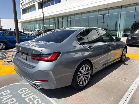 Used 2023 BMW 330i Sedan w/ Premium Package RWD image 5