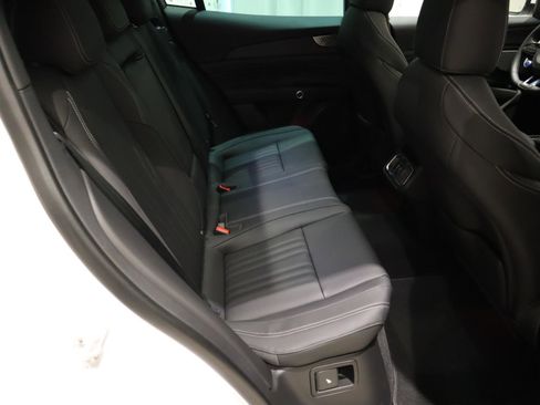 New 2026 Maserati Grecale Modena image 14