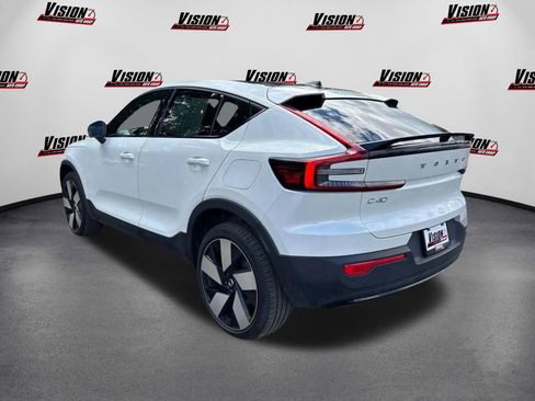 Used 2023 Volvo C40 P8 Recharge Ultimate image 7