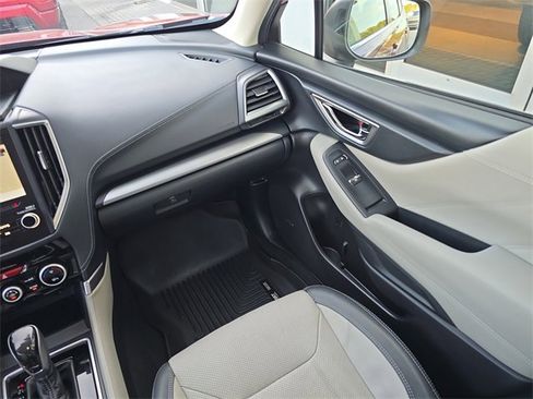 Used 2021 Subaru Forester Limited w/ Popular Package #3 image 14