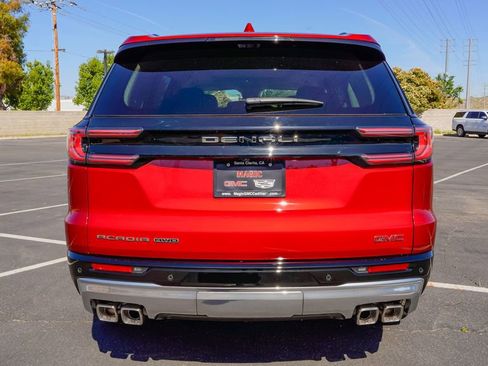 New 2026 GMC Acadia Denali AWD/4WD image 8