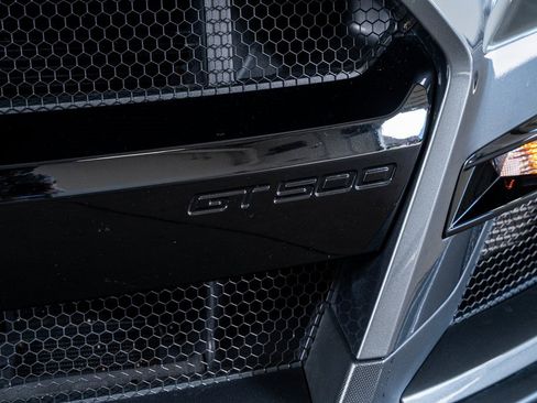 Used 2021 Ford Mustang Shelby GT500 w/ Technology Package image 17