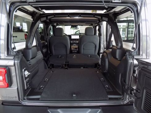 New 2026 Jeep Wrangler Unlimited Sport AWD/4WD image 33