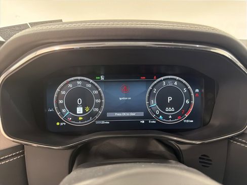 New 2026 Jaguar F-PACE R-Dynamic S image 15