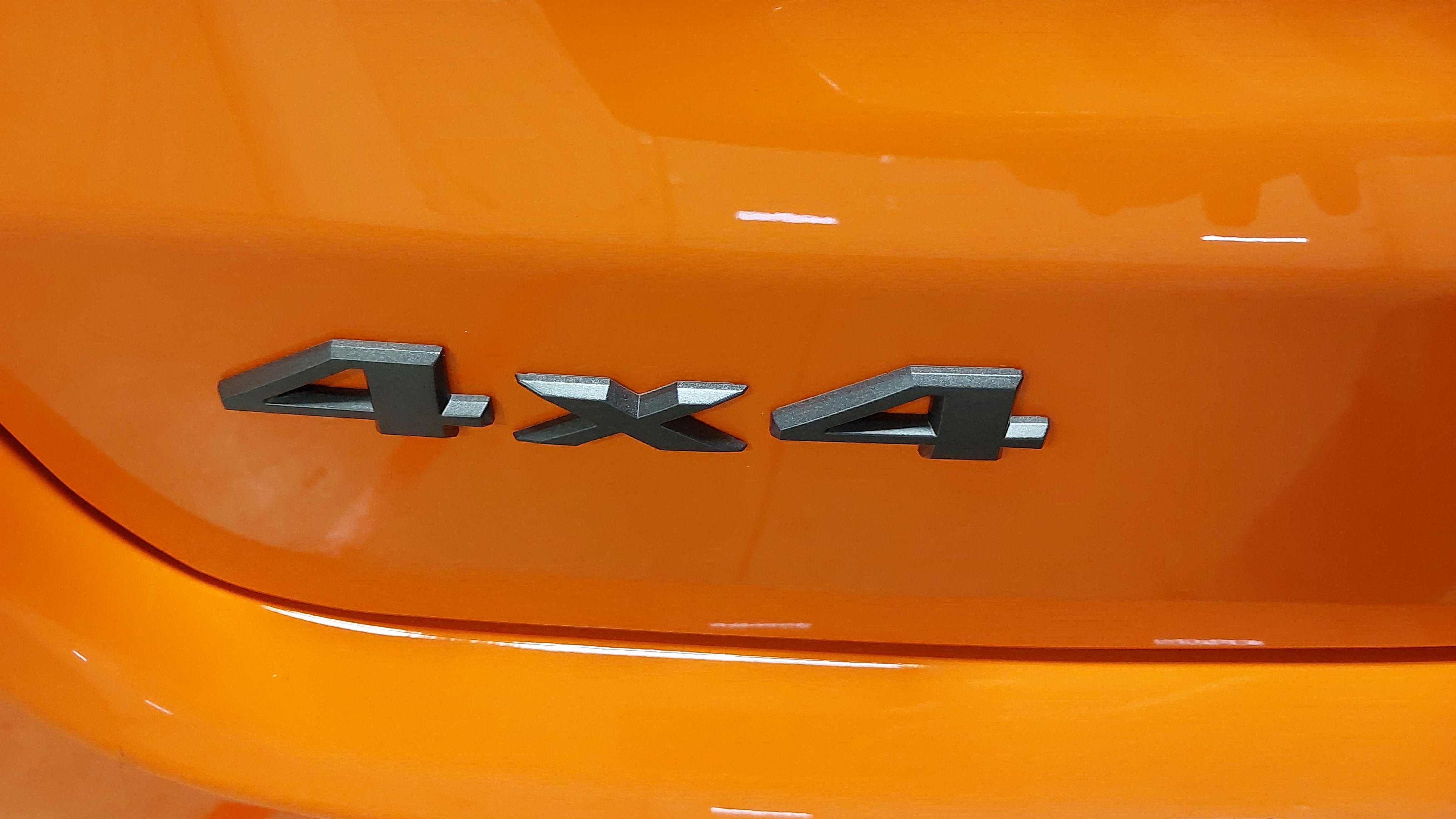 New 2026 Jeep Compass Latitude AWD/4WD image 33