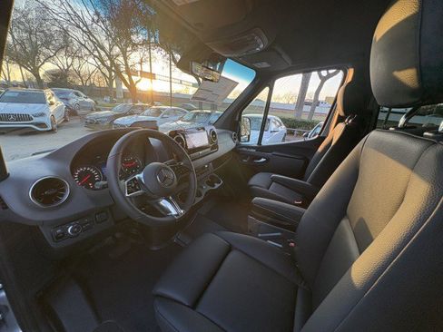 New 2026 Mercedes-Benz Sprinter 2500 image 8