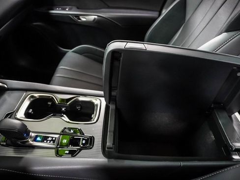 Certified 2023 Lexus RX 500h F Sport image 18