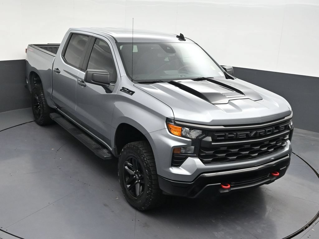 Used 2024 Chevrolet Silverado 1500 Custom Trail Boss AWD/4WD image 21