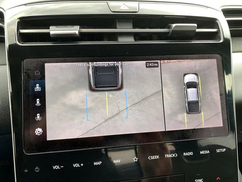 Used 2022 Hyundai Santa Cruz Limited w/ Cargo Package image 17