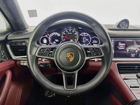Used 2018 Porsche Panamera Turbo AWD/4WD image 12