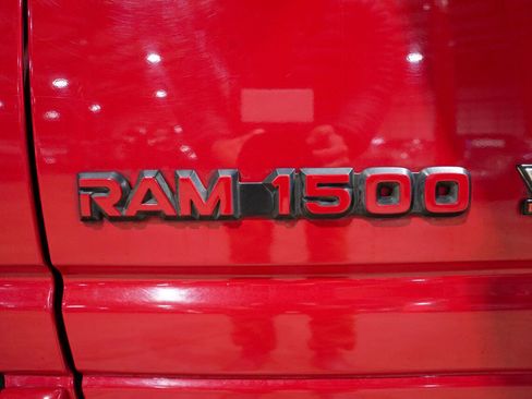 Used 1997 Dodge Ram 1500 Truck 2WD Club Cab image 21