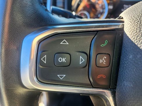 Used 2024 RAM 1500 Laramie image 17