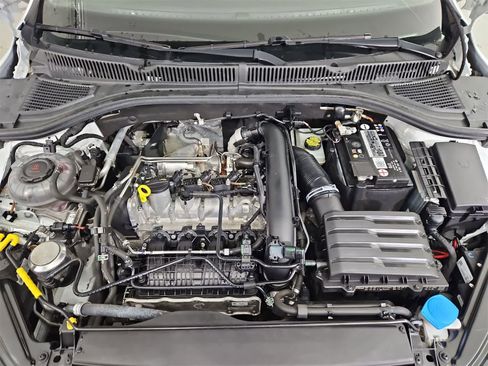 Certified 2020 Volkswagen Jetta R-Line image 14