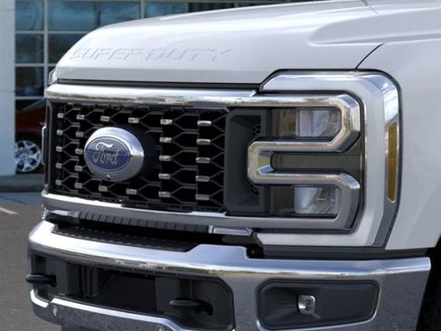 New 2026 Ford F350 Lariat w/ Lariat Premium Package AWD/4WD image 17