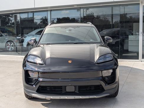 New 2025 Porsche Macan 4S Electric image 6