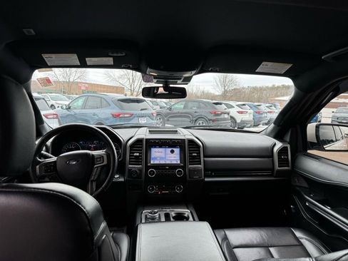 Used 2019 Ford Expedition XLT w/ Equipment Group 202A image 14