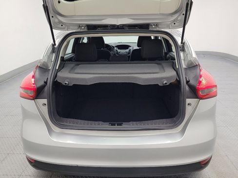 Used 2016 Ford Focus SE FWD image 29