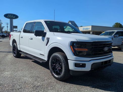 New 2025 Ford F150 XLT w/ Equipment Group 302A MID image 3