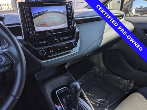 Used 2022 Toyota Corolla SE image 29