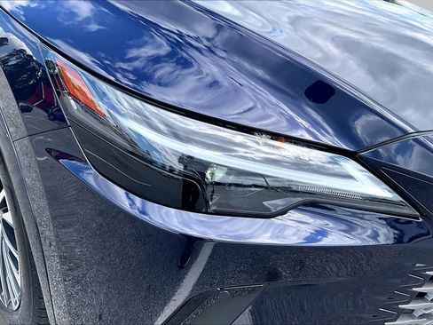 Used 2025 Lexus RX 350 w/ Convenience Package AWD/4WD image 28