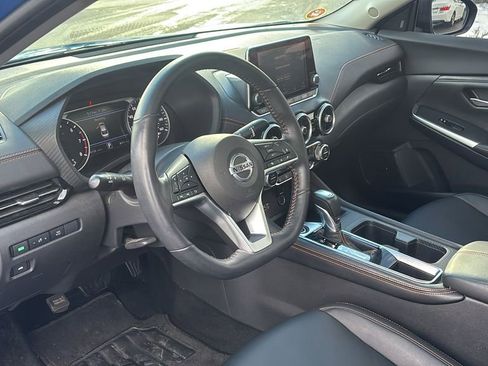 Used 2020 Nissan Sentra SR w/ Premium Package image 26