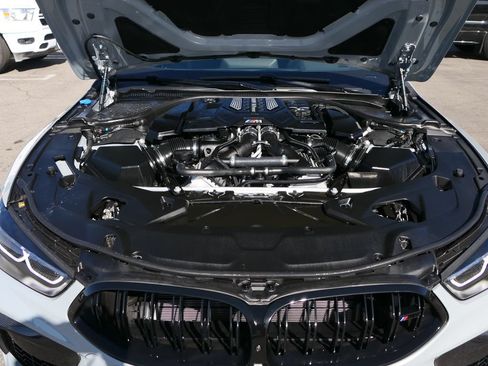Used 2025 BMW M8 Competition w/ M Carbon Exterior Package AWD/4WD image 30