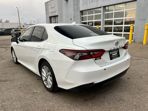 Used 2023 Toyota Camry LE image 4