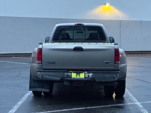 Used 2004 Ford F350 4x4 Crew Cab DRW Super Duty image 4
