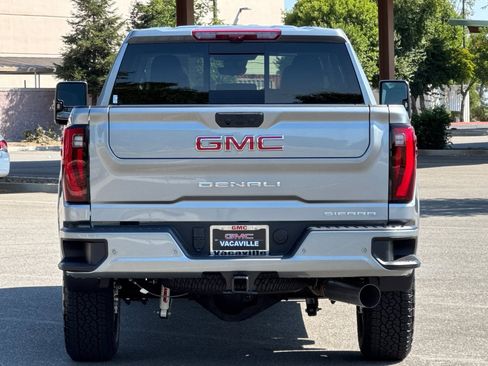 New 2025 GMC Sierra 2500 Denali w/ Denali Reserve Package image 6