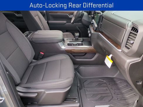 New 2026 GMC Sierra 1500 Elevation image 22