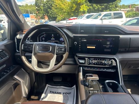 Used 2024 GMC Sierra 1500 Denali w/ Denali Reserve Package AWD/4WD image 25