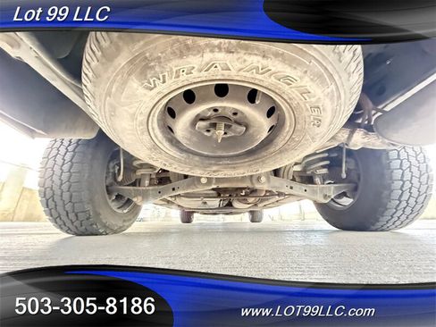 Used 2015 Ford Expedition EL XLT w/ Equipment Group 202A AWD/4WD image 65