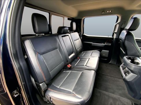 Used 2024 Ford F250 Lariat w/ Sport Appearance Package AWD/4WD image 20
