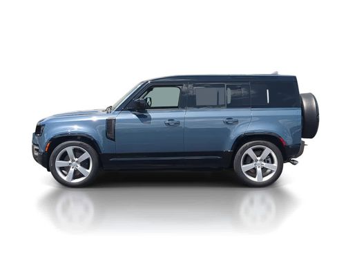 Used 2025 Land Rover Defender 110 X-Dynamic SE AWD/4WD image 5