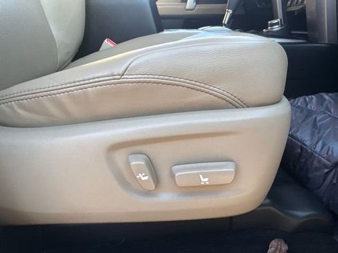 Certified 2022 Toyota 4Runner Limited image 19