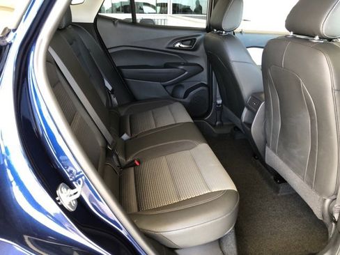 Used 2024 Chevrolet Trax LT w/ Driver Confidence Package image 43