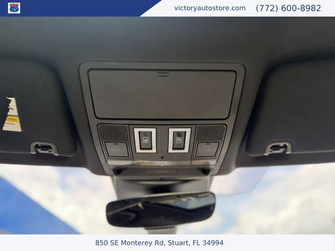 Used 2019 Land Rover Discovery SE AWD/4WD image 45