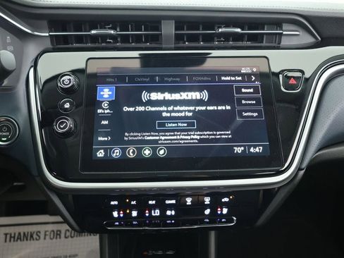 Used 2023 Chevrolet Bolt EUV Premier image 15