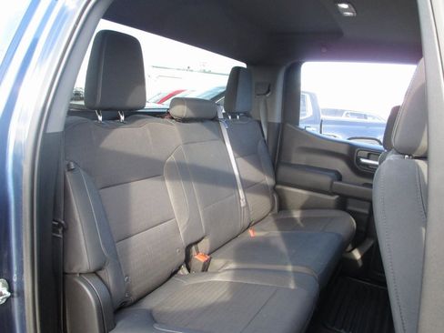 Used 2019 Chevrolet Silverado 1500 LT image 18