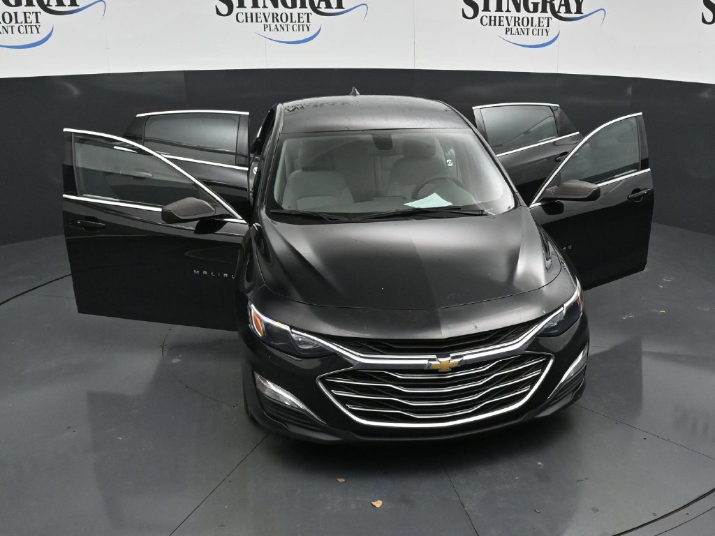 Used 2021 Chevrolet Malibu LS FWD image 34