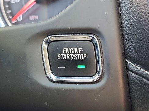 Used 2019 GMC Acadia SLT w/ LPO, Floor Liner Package AWD/4WD image 23