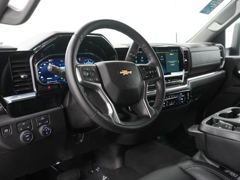 Used 2024 Chevrolet Silverado 2500 LT w/ Convenience Package AWD/4WD image 25