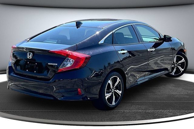 Used 2016 Honda Civic Touring image 6