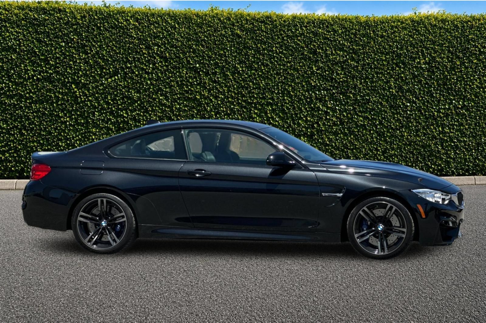 Used 2015 BMW M4 Coupe RWD image 3