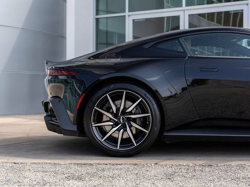 Used 2020 Aston Martin V8 Vantage Coupe RWD image 7