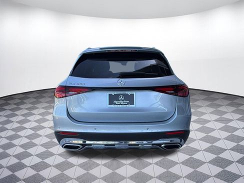 Certified 2026 Mercedes-Benz GLC 300 image 10