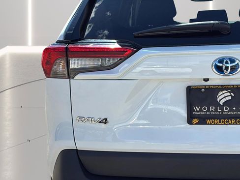 Used 2024 Toyota RAV4 XLE w/ Convenience Package image 15